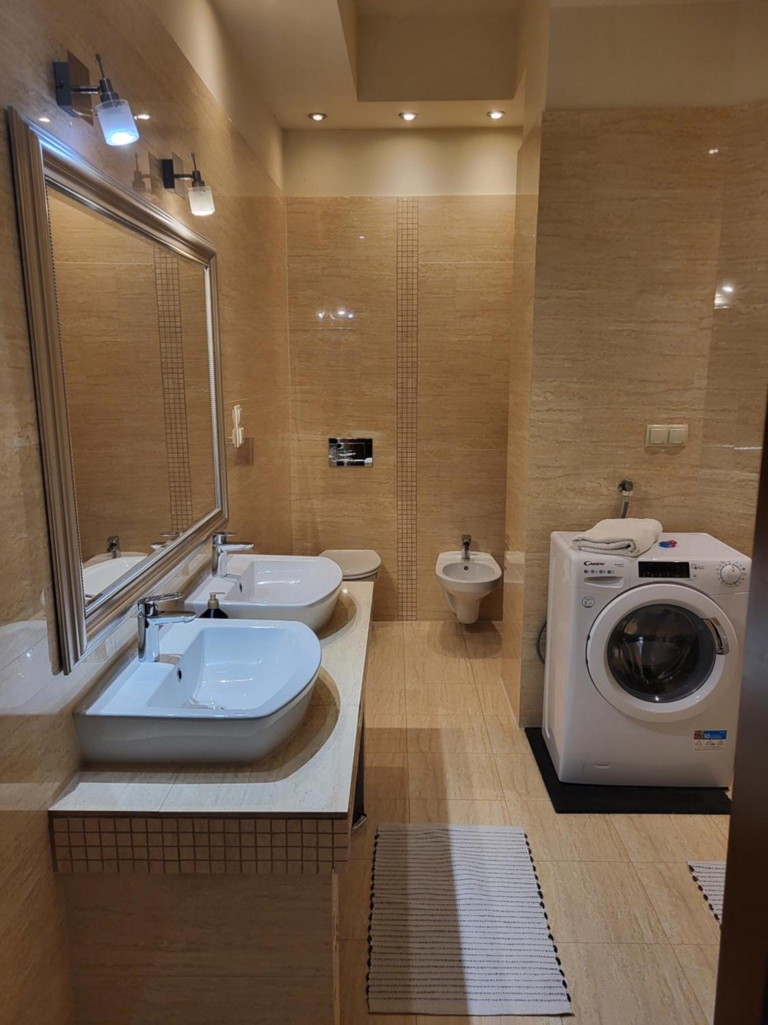 Charlotte Apartment Tarnów Eksteriør bilde