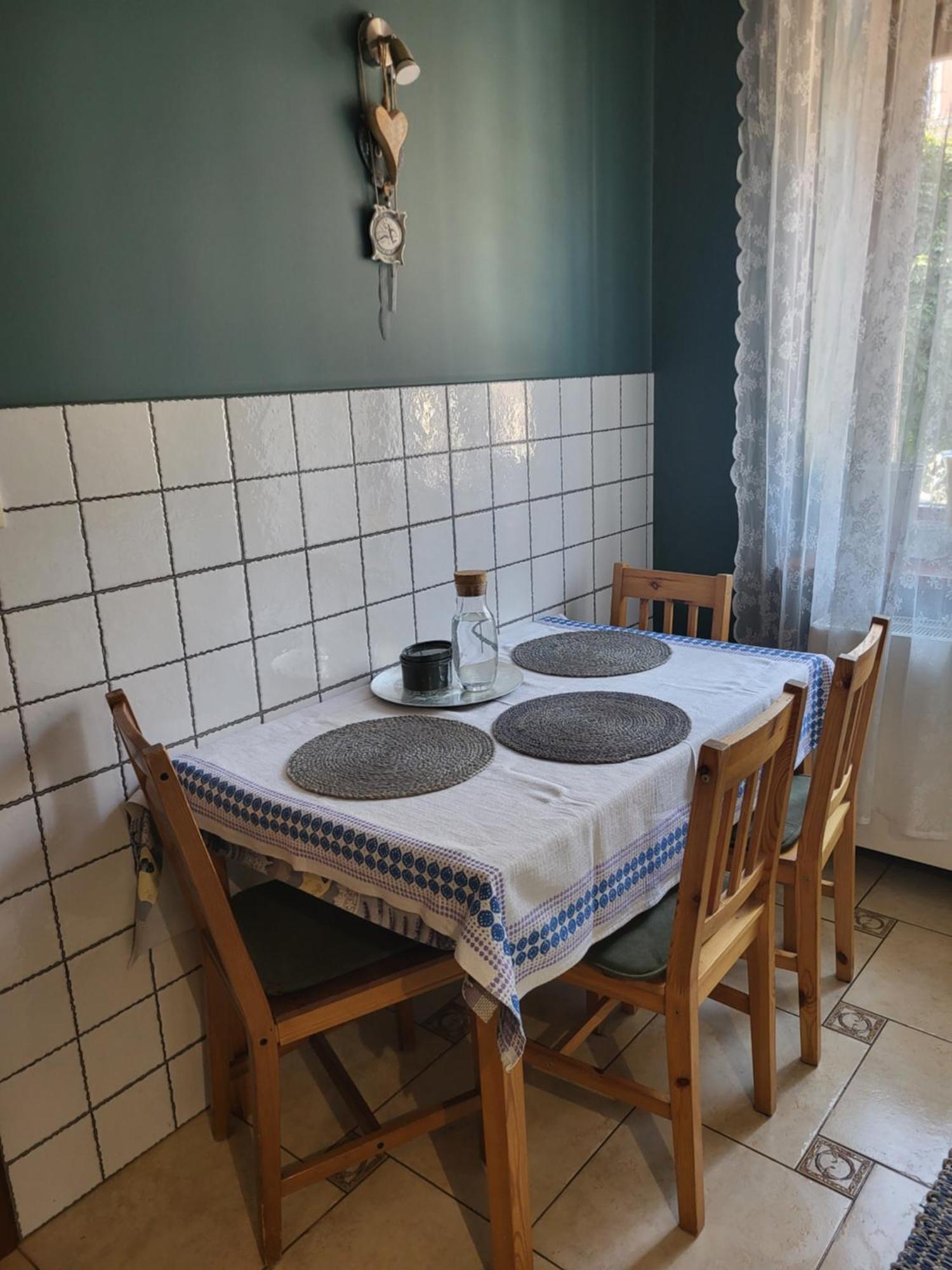 Charlotte Apartment Tarnów Eksteriør bilde
