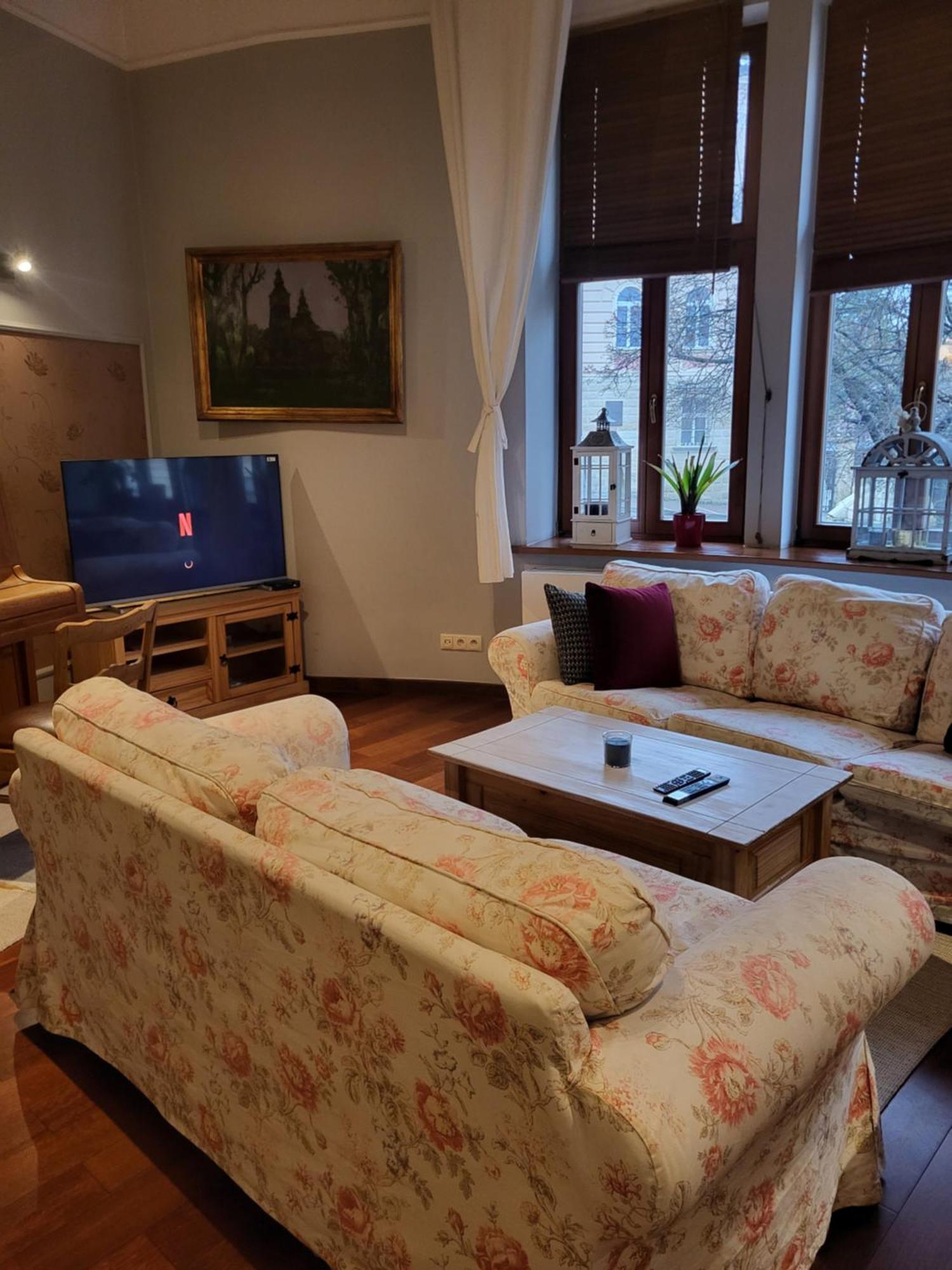 Charlotte Apartment Tarnów Eksteriør bilde